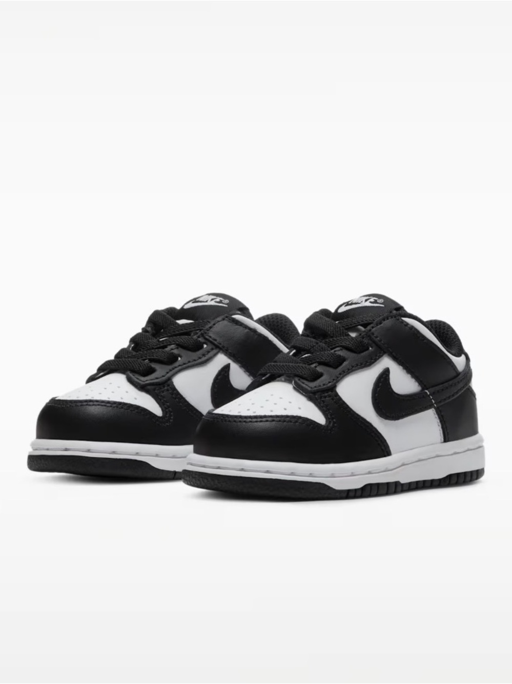 Nike Dunk Low
Baby/Toddler Shoes Size 4 c NwB